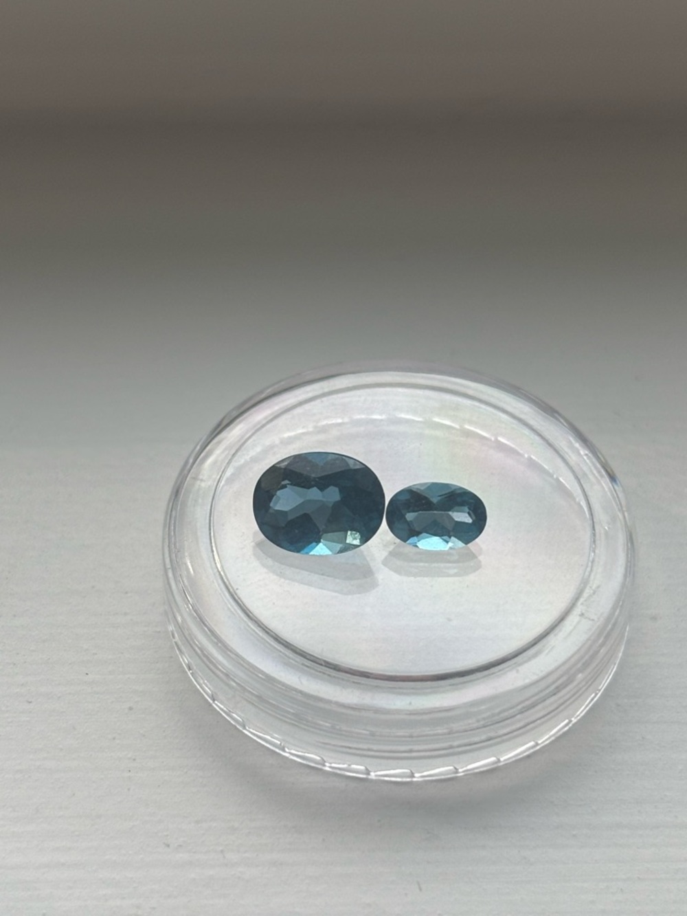 Blue Topaz Gemstone Pair – Oval Faceted Loose Stones Sky/Swiss Blue Not Enhanced - Picture 15 of 15